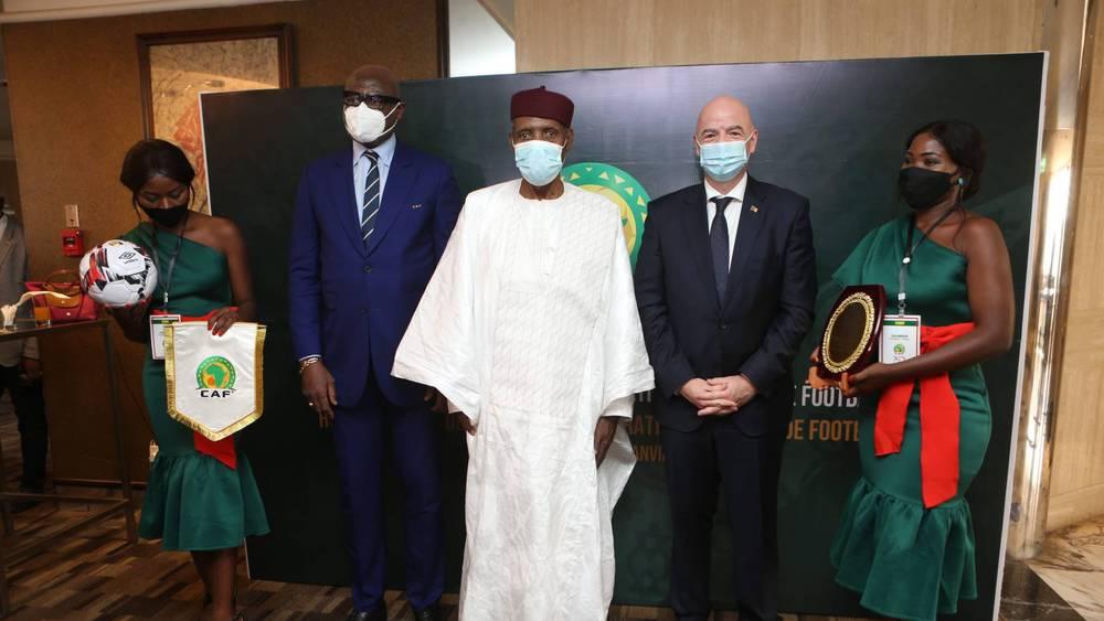 محكمة التحكيم الرياضي تُلغي عقوبة إيقاف عيسى حياتو لسنة المفروضة من "الفيفا"