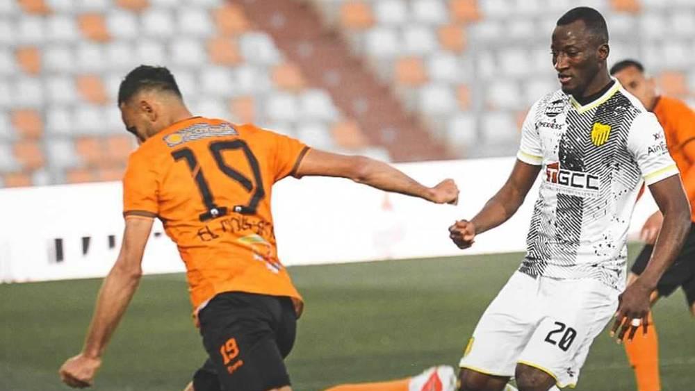 مواجهة نهضة بركان والمغرب الفاسي تنتهي "بلا غالب ولا مغلوب" والمباراة شهدت تسديدة واحدة "مؤطرة"