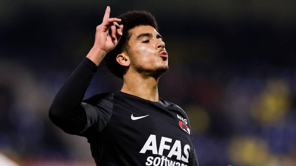 دخل بديلا في الشوط الثاني واختتم رباعية ألكمار.. أبو خلال يبلغ رفقة فريقه نصف نهائي كأس هولندا