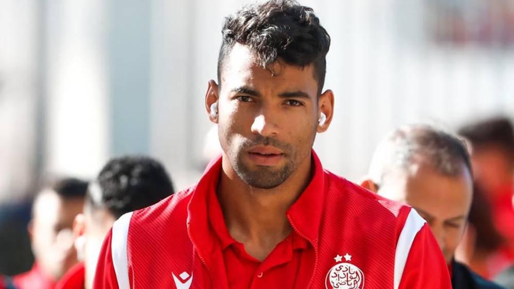 التحاليل المخبرية تؤكد خلو بعثة الوداد من فيروس "كورونا" قبل السفر إلى أنغولا