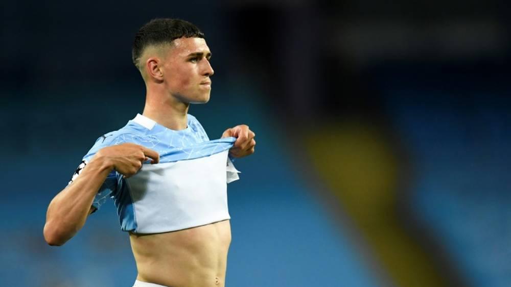 مانشستر سيتي يدين تعرض لاعبه فودين وعائلته للإساءة والمضايقة