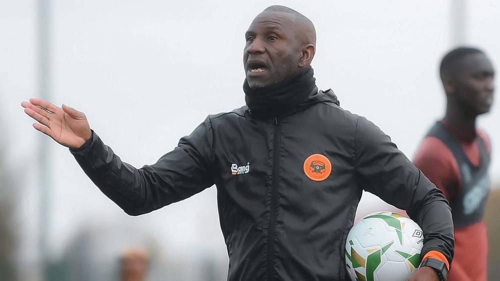 المكتب المسير لنهضة بركان ينْكبّ على تدارس مستقبل إيبينغي ويُفضّل التريث قبل اتِّخاذ أي قرار