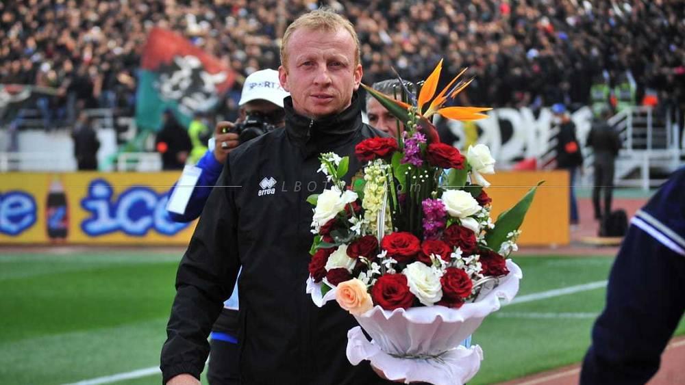 حوار/ فاندنبروك لـ"البطولة": "في حالة مثل التي عشناها.. %90 من الأندية كانت لتُقيل مدربيها لكن الجيش وأنصاره جدّدوا إيمانهم بي"