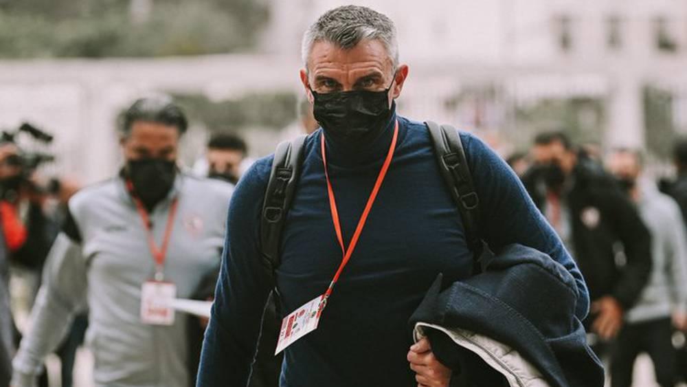 الزمالك المصري يفك ارتباطه بمدربه كارتيرون بعد الهزيمة أمام الوداد