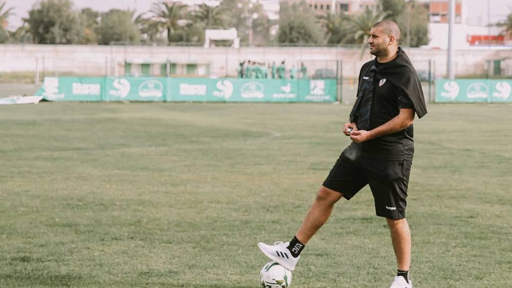 مساعد مدرب الزمالك يخرج عن صمته بعد إقالته من منصبه: "أرفض تشويه صورتي واتهامي بسوء السلوك في مباراة الوداد"