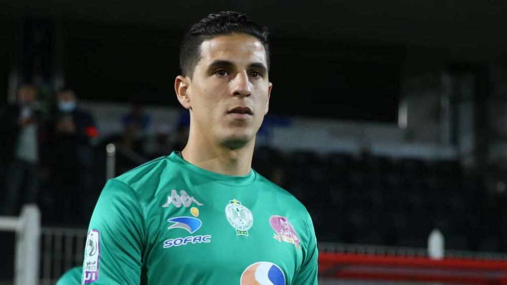 الطاوسي يستبعد الناهيري من مباراة نهضة بركان لاختيارات تقنيةٍ