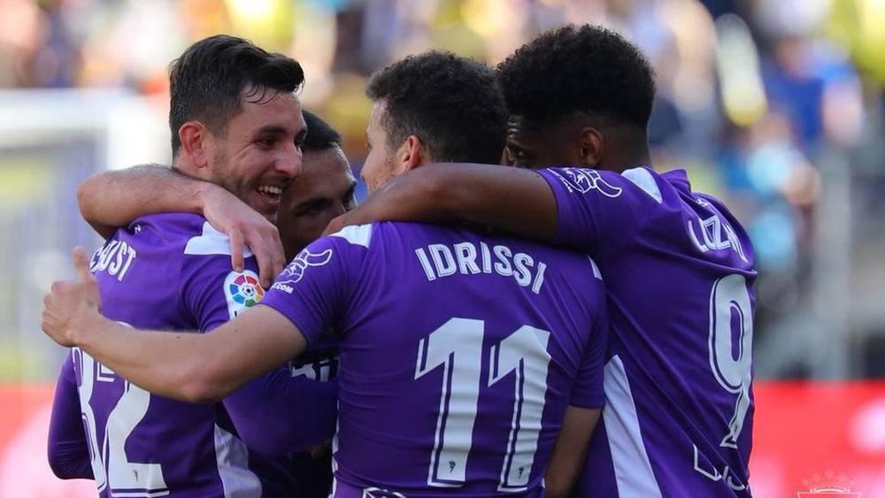 إدريسي يقود قادش لتجاوز رايو فاليكانو ويوقّع هدفه الأول وتمريرته الحاسمة الأولى مع فريقه الجديد