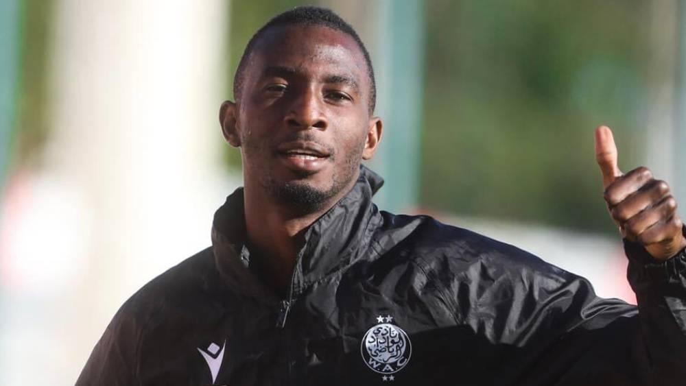 الوداد يستعيد كومارا أمام الزمالك ومشاركته في المباراة بيد الركراكي