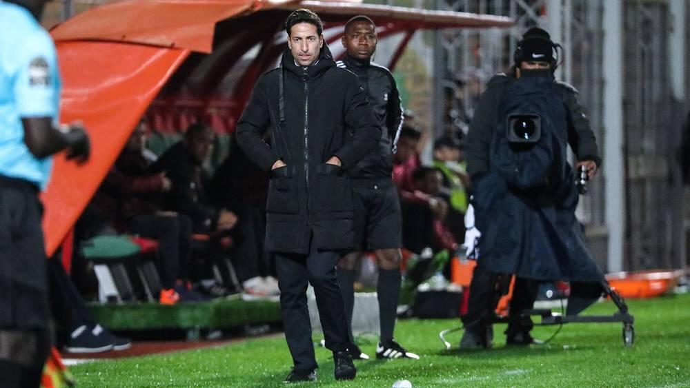 مدرب سيمبا التنزاني: "سنخوض أهم مواجهة في دور المجموعات أمام نهضة بركان أقوى ناد في مجموعتنا"