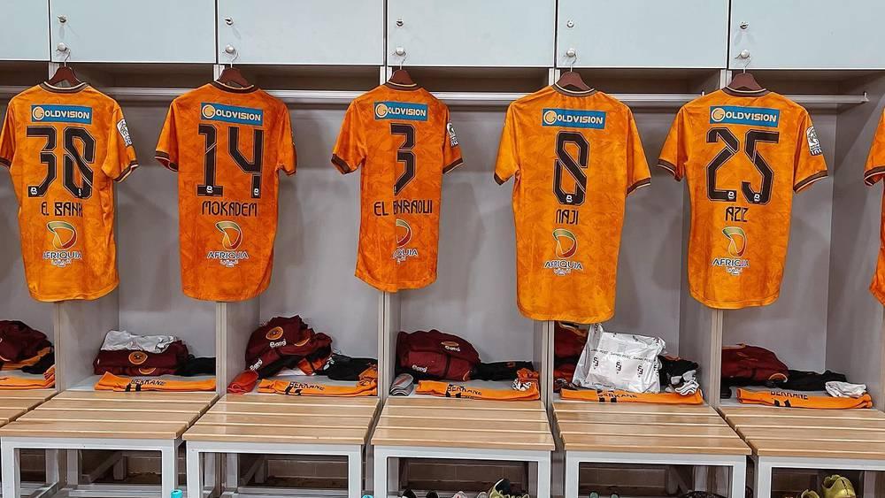 حضور رسمي لأداما با وفكاك يقود هجوم نهضة بركان أمام سيمبا التنزاني