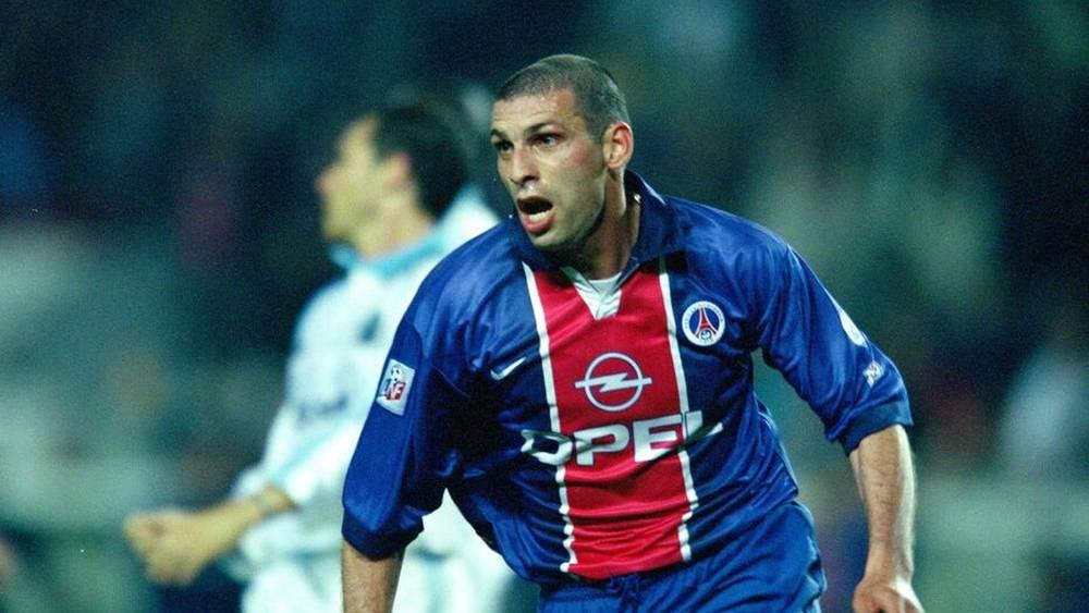 L'ancien joueur du PSG Bruno Rodriguez amputé de la jambe droite