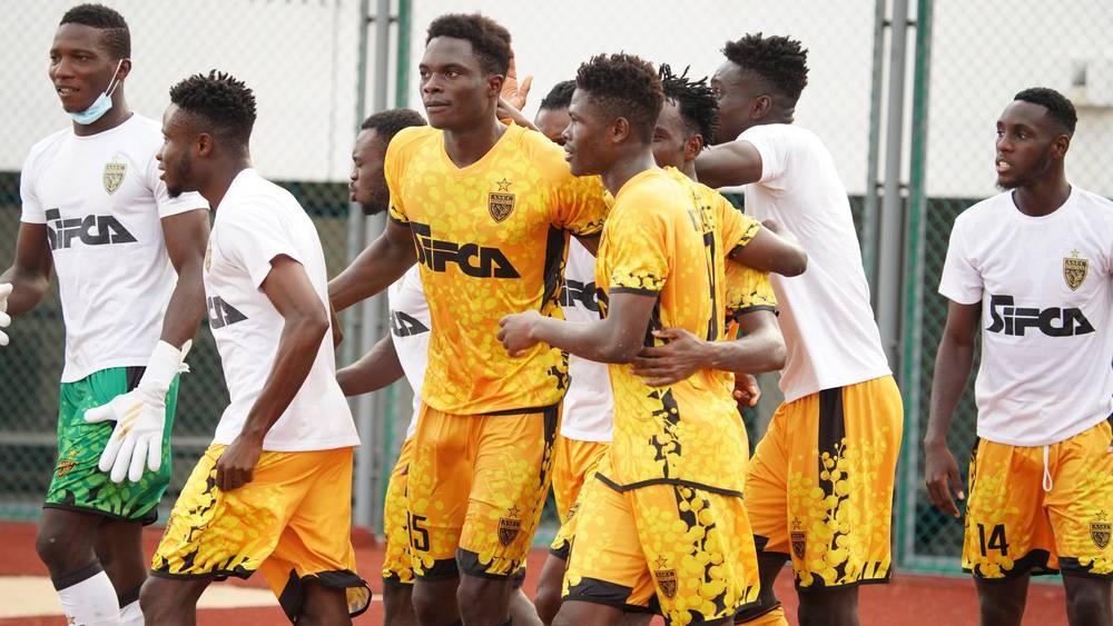 كأس الكونفدرالية الأفريقية/ أسيك ميموزا يزيح نهضة بركان من وصافة المجموعة الرابعة بانتصاره على الدرك النيجيري