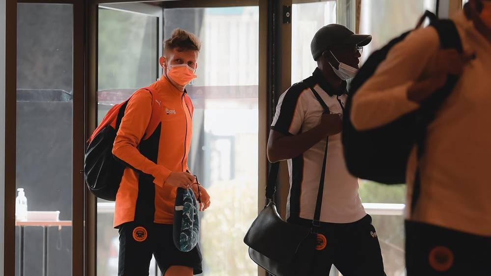 بعثة نهضة بركان تصل إلى النيجر قادمة من تنزانيا