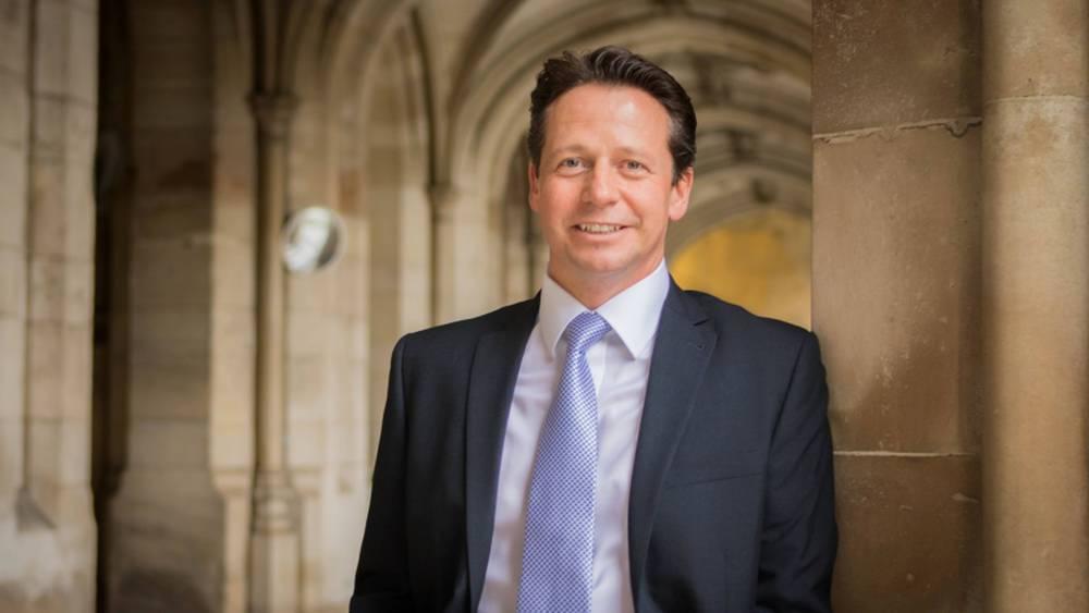 Le ministre britannique des Sports affirme que le football peut se débrouiller sans les apports russes