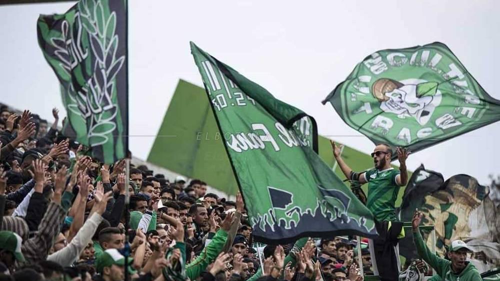 "الكاك" بدون منحة ويحرم من أنصاره في الملعب البلدي ويُمنع من بيع أقمصة ومنتجات النادي!