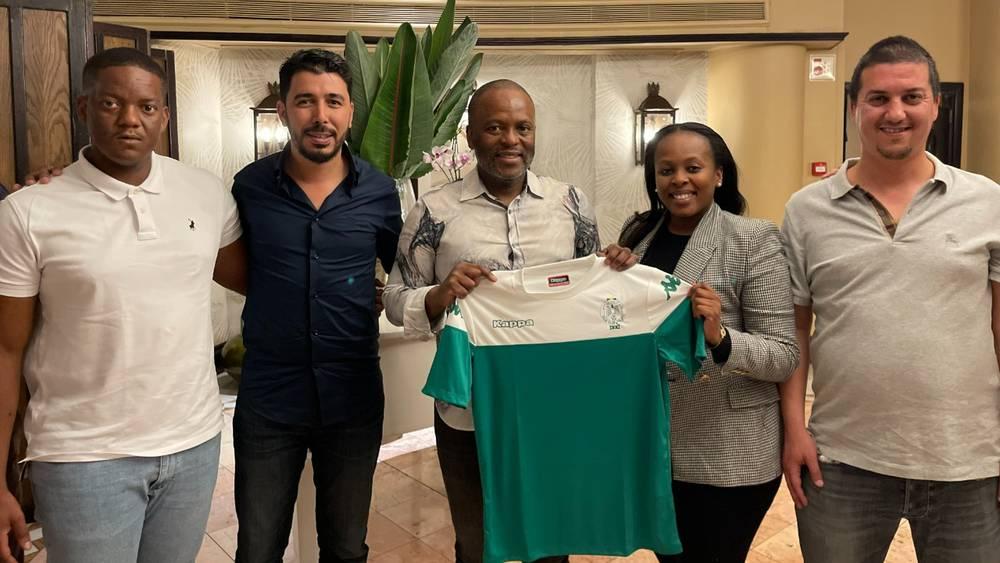 نادي أمازولو يقيم مأدبة عشاء على شرف بعثة الرجاء