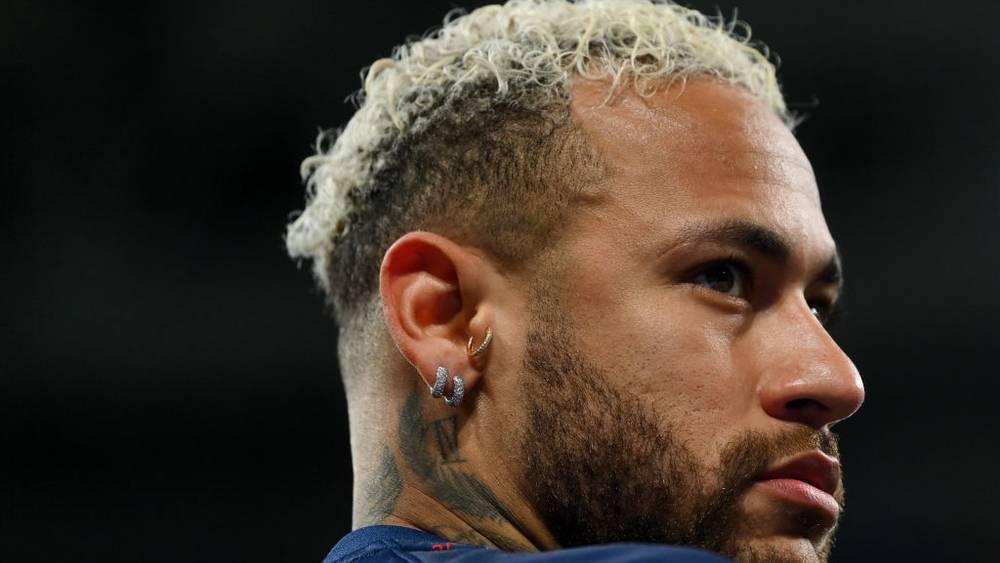 "صحيفة" / نيوكاسل على استعداد لدفع 200 مليون يورو لضم نيمار في الصيف