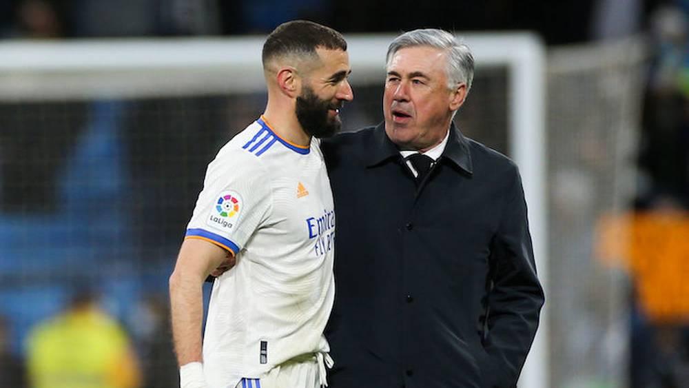 أنشيلوتي: "بنزيما لن يتأثر في حال قدوم مبابي أو هالاند"