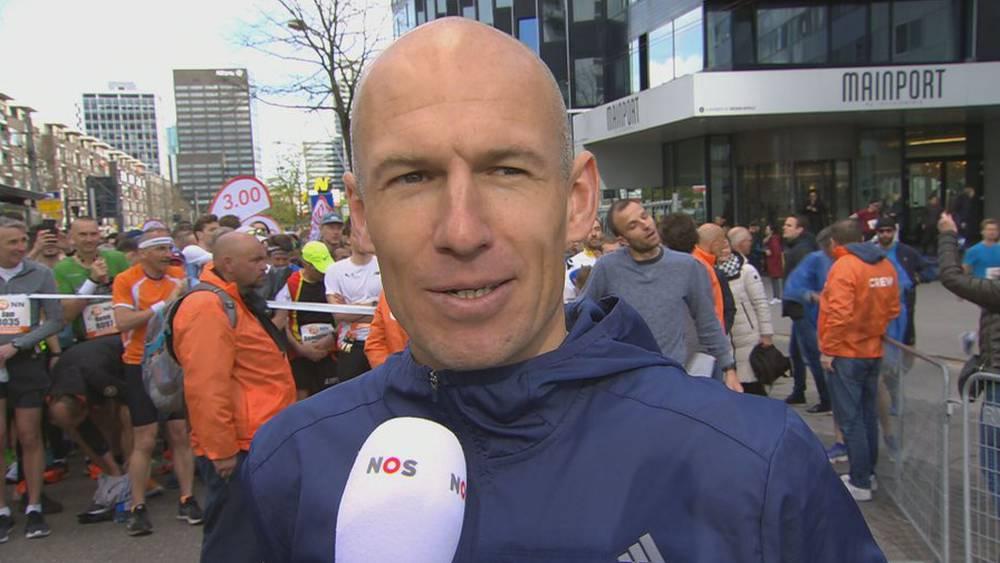 روبن يشارك في ماراثون روتردام ويصرح بعد نهايته: "لم يكن الأمر ممتعا.. كانت معاناة حقيقية"