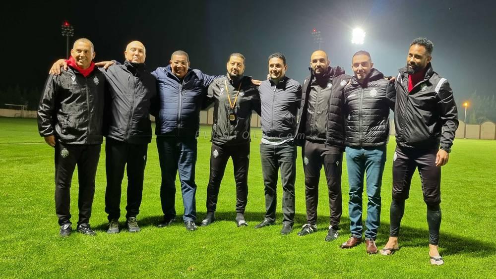 التفاؤل يسود بعثة الوداد في الجزائر قبل مواجهة شباب بلوزداد