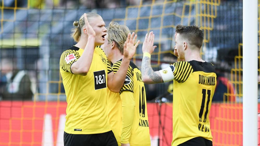 بوروسيا دورتموند "يكتسح" فولفسبورج في "البوندسليغا"