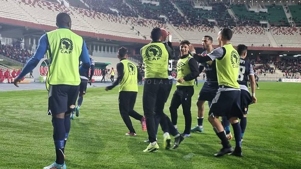 دوري أبطال أفريقيا/ رغم النقص العددي.. الوداد الرياضي ينتصر ذهابا في قلب الجزائر بهدف دون رد على ش.بلوزداد