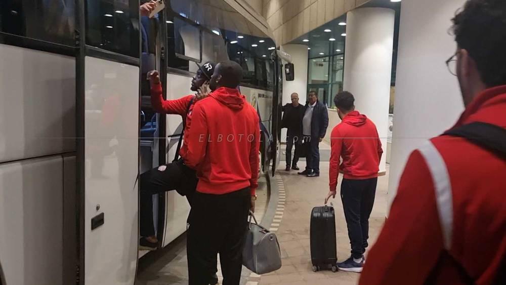 بعثة الوداد ترفض الإدلاء بالتصريحات للقناة الثانية بعد قدومها من الجزائر