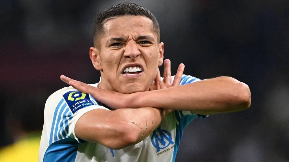 حارث يقود مارسيليا للانتصار على نانت مؤجلا تتويج سان جيرمان بلقب "الليغ 1" ويؤكد: "نحن لا ننظر للوراء ونهدف للفوز بكل المباريات"