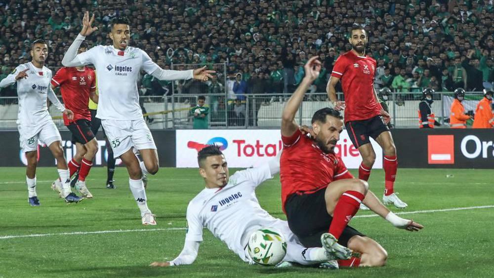 Ali Maaloul encense le public Rajawi