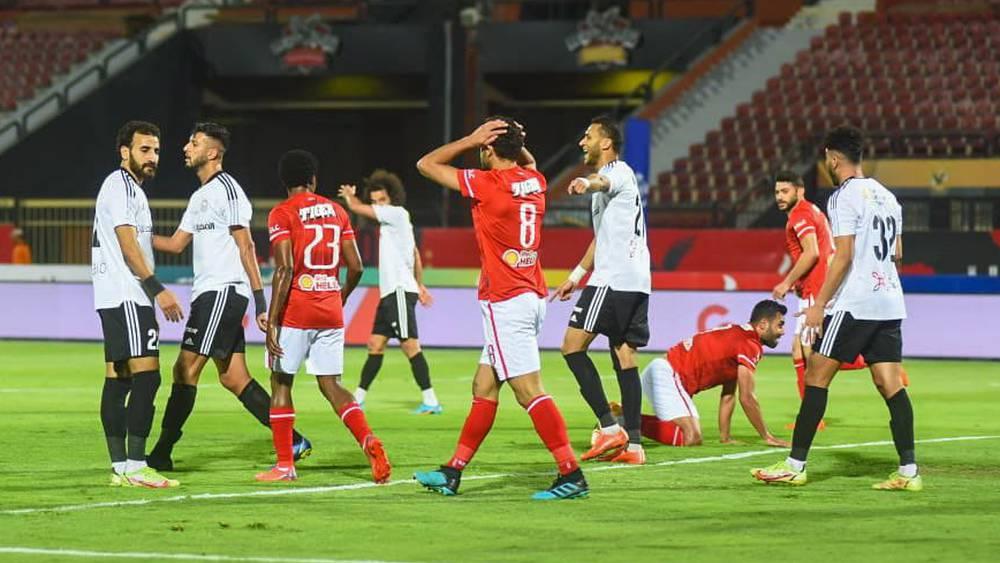 الأهلي يتعثر أمام طلائع الجيش في مباراته الأولى بعد القمة ضد الرجاء