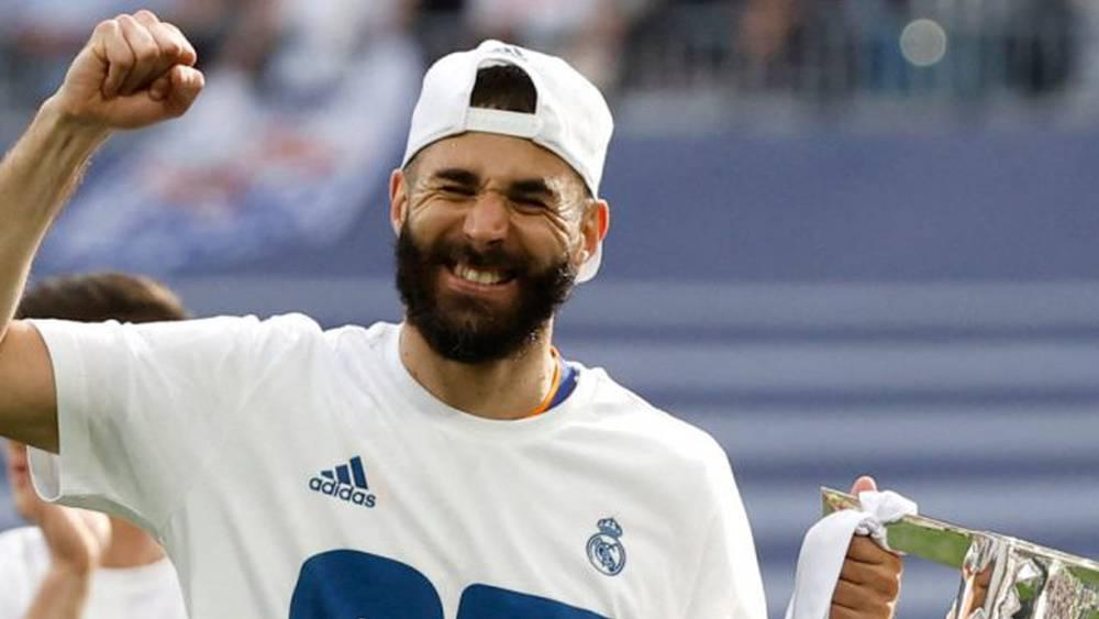 إختيار بنزيما أفضل لاعب في الليغا خلال شهر أبريل