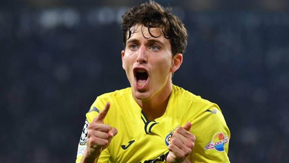 فابريزيو رومانو: "مانشستر يونايتد يستهدف ضم باو توريس من فياريال"