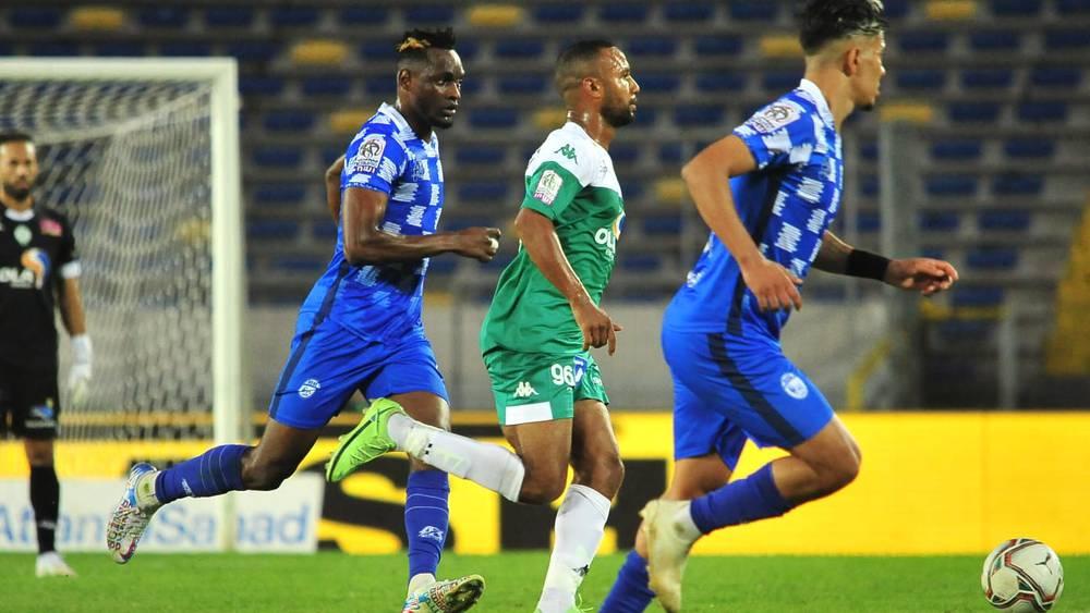 خاص/سلطات مدينة خريبكة تسمح بحضور 600 مشجع رجاوي فقط لمباراة واد زم رغم موافقة إدارة السريع على اقتسام مدرجات الملعب!