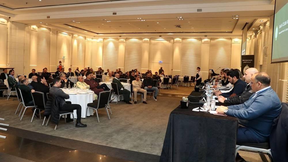 نائب رئيس الرجاء يجتمع بمجموعة من المنخرطين في منزله وإجماع على تأجيل الحديث عن مستقبل النادي إلى نهاية الموسم