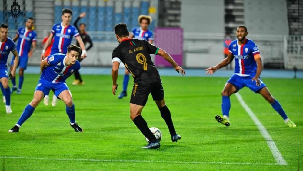 AS FAR - Mat : Le choc des titans