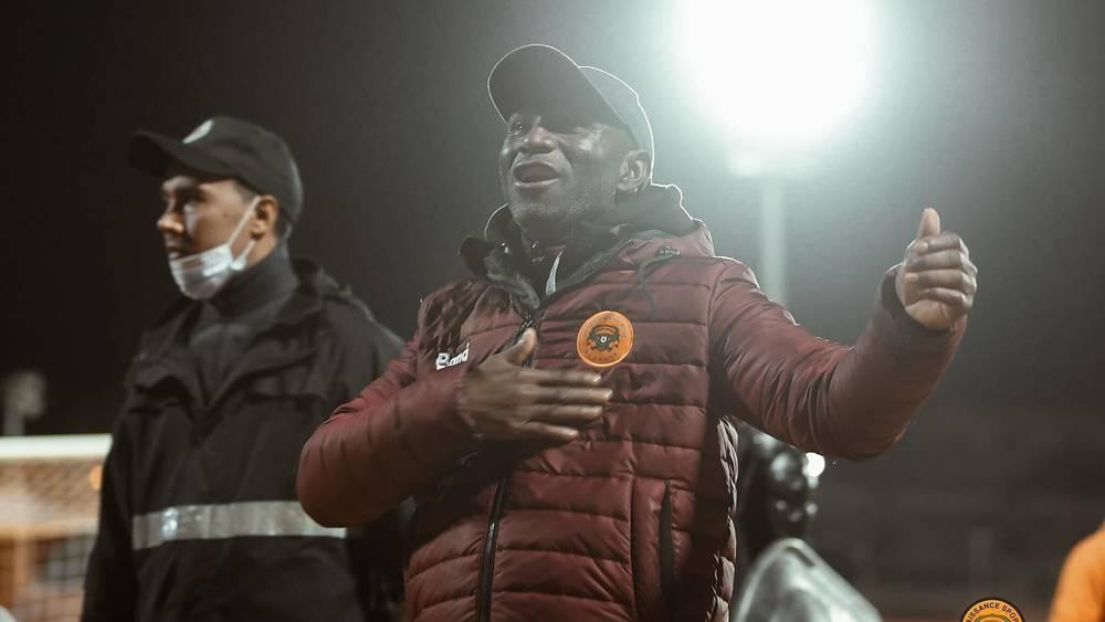 إبينغي: "المملكة المغربية تضع كل إمكانياتها من أجل تنمية الكرة المحلية لذلك كل الدول تملك حاليا ممثلا واحدا في المسابقات القارية باستثنائها"