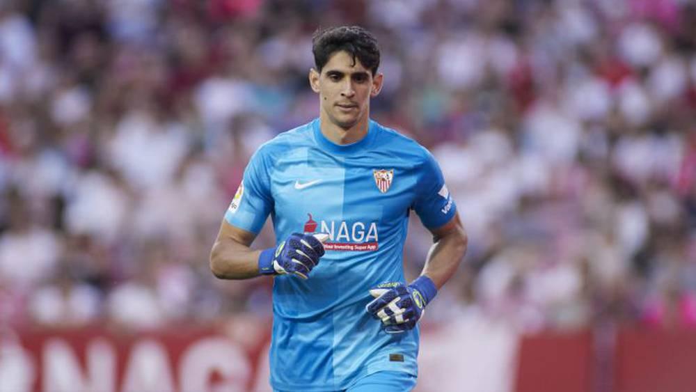 صحيفة 'آس': "بونو 'أمل' إشبيلية ضد أتلتيكو مدريد لضمان التأهل لدوري أبطال أوروبا"