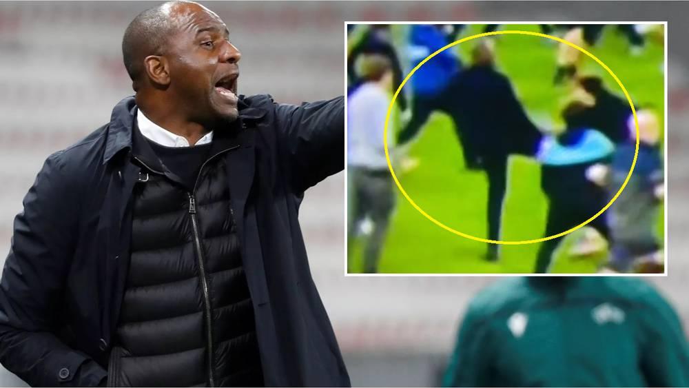 بالفيديو/ مدرب كريستال بالاس فييرا يركل مشجعا لإيفرتون ويطرحه أرضا خلال احتفال هذا الأخير بضمان فريقه البقاء في الدوري الإنجليزي!