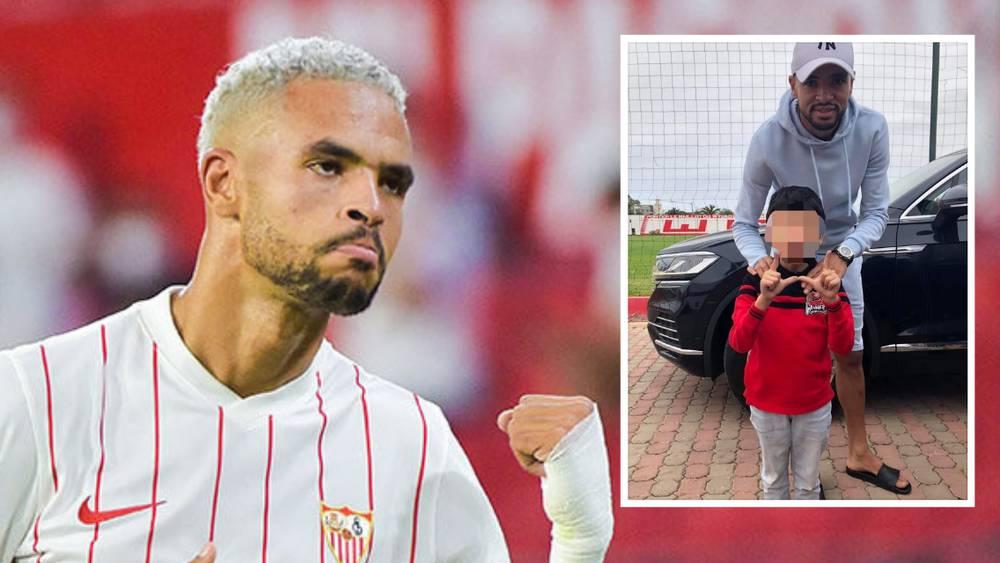 يوسف النصيري يدعم لاعبي الوداد في ملعب "بن جلون" قبل توجه الفريق للمعمورة استعدادا للنهائي أمام الأهلي