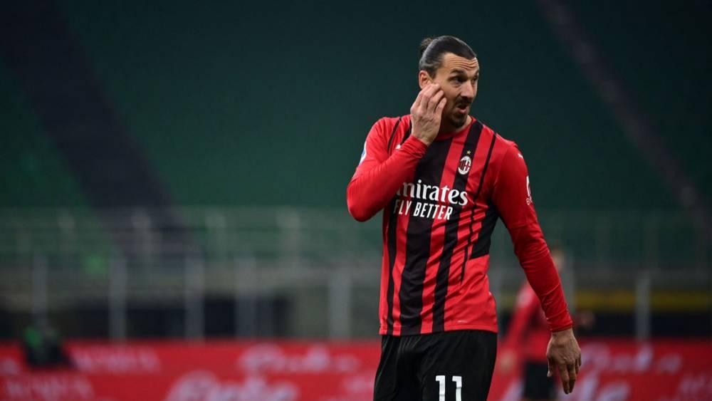 رسميا/ إبراهيموفيتش يخضع لعملية جراحية في الركبة ويغيب لـ 8 أشهر عن الملاعب