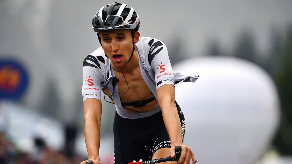 L'Australien Jai Hindley gagne le Giro