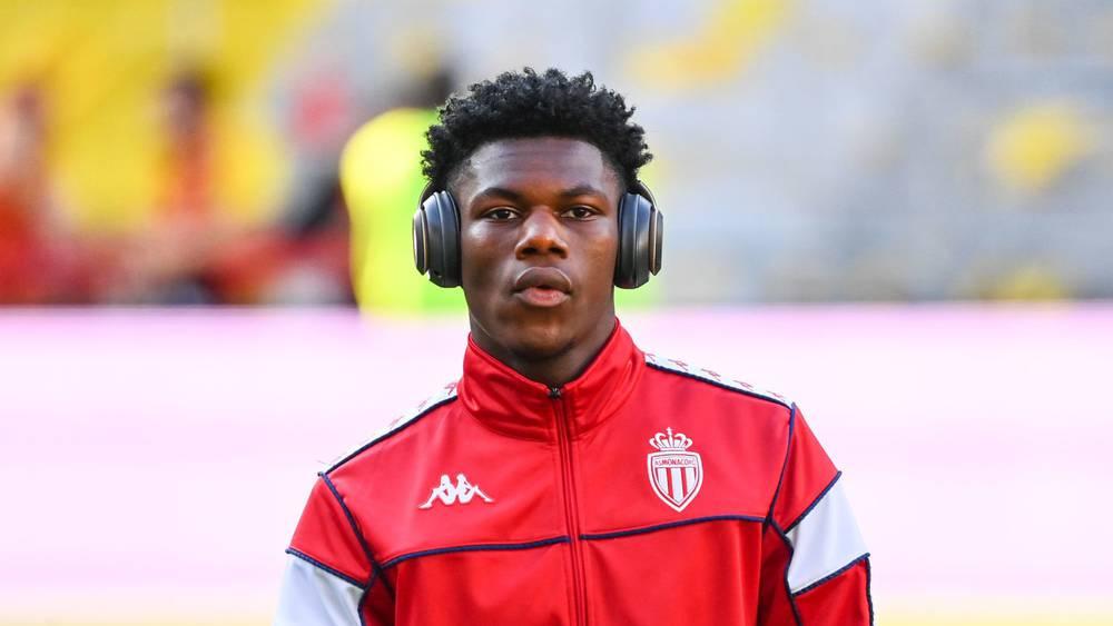 صحيفة 'آس': "ريال مدريد توصل إلى اتفاق مع تشواميني"