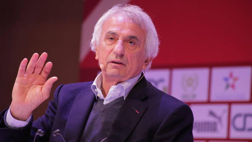 الجامعة تتجه لإلغاء الندوة الصحفية وحظر منطقة التصريحات بعد مباراة جنوب أفريقيا