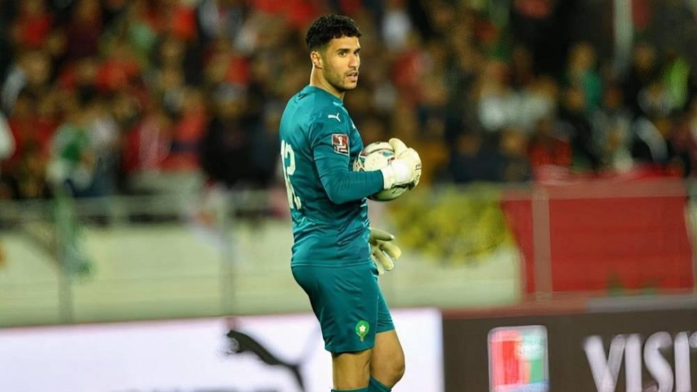 رسميا/ نادي الوحدة السعودي يتعاقد مع الحارس المغربي منير المحمدي