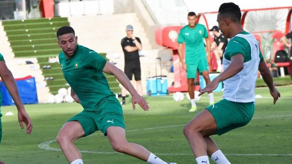 المنتخب المغربي يضع آخر اللمسات في ملعب "محمد الخامس" قبل مواجهة ليبيريا