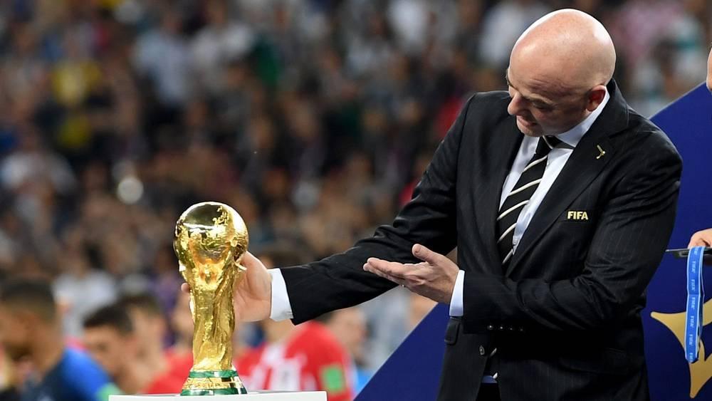 بعد إجراء مبارتي الملحق.. رئيس "الفيفا": "أصبحنا نعرف المنتخبات الـ32 التي تأهلت إلى مونديال قطر تهانينا جميعا"