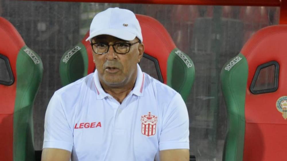 حسنية أكادير يعلن إصابة مدربه السكتيوي بـ"فيروس كورونا" وغيابه عن مواجهة المغرب الفاسي