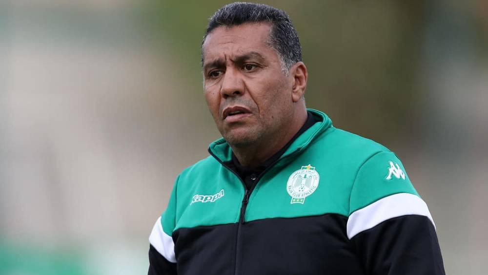 الطاوسي يستدعي 21 لاعبا لمواجهة شباب المحمدية ومتولي وزريدة أبرز الغائبين عن اللائحة