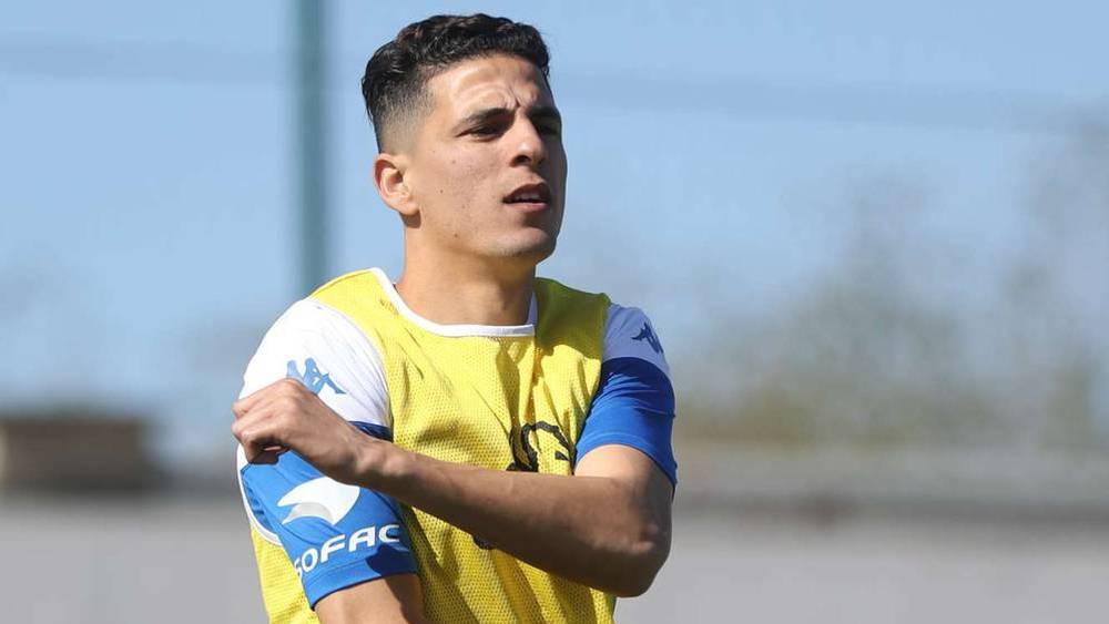 الناهيري لـ"البطولة": "وعكة صحية طفيفة غيَّبتني عن مِران الأمس وسأعود اليوم للتداريب مع الفريق"