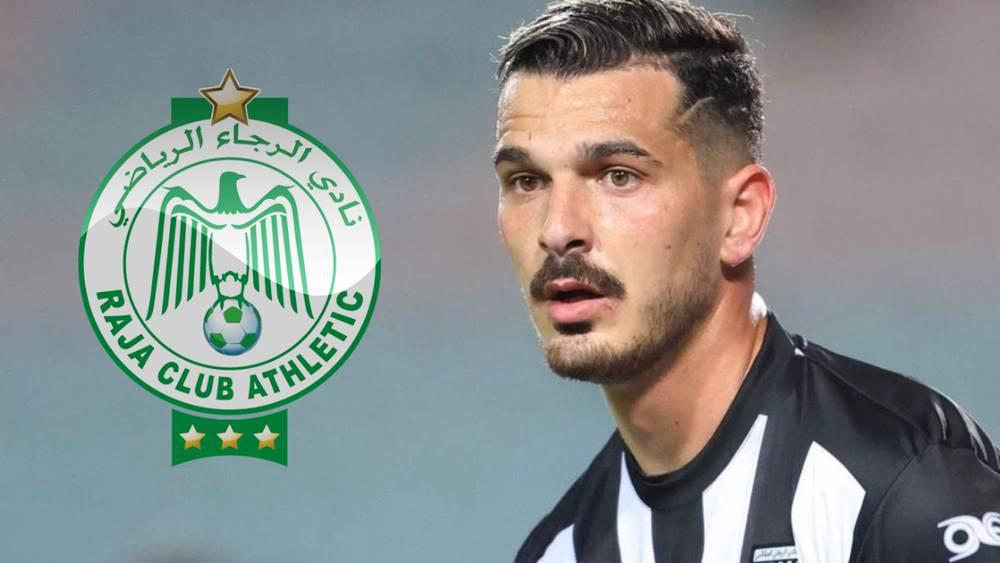لاعب تونسي يؤكد انتقاله للرجاء ومصادر "البطولة" تُعلّق: "لا نعلم عن هذه الصفقة أي شيء!"